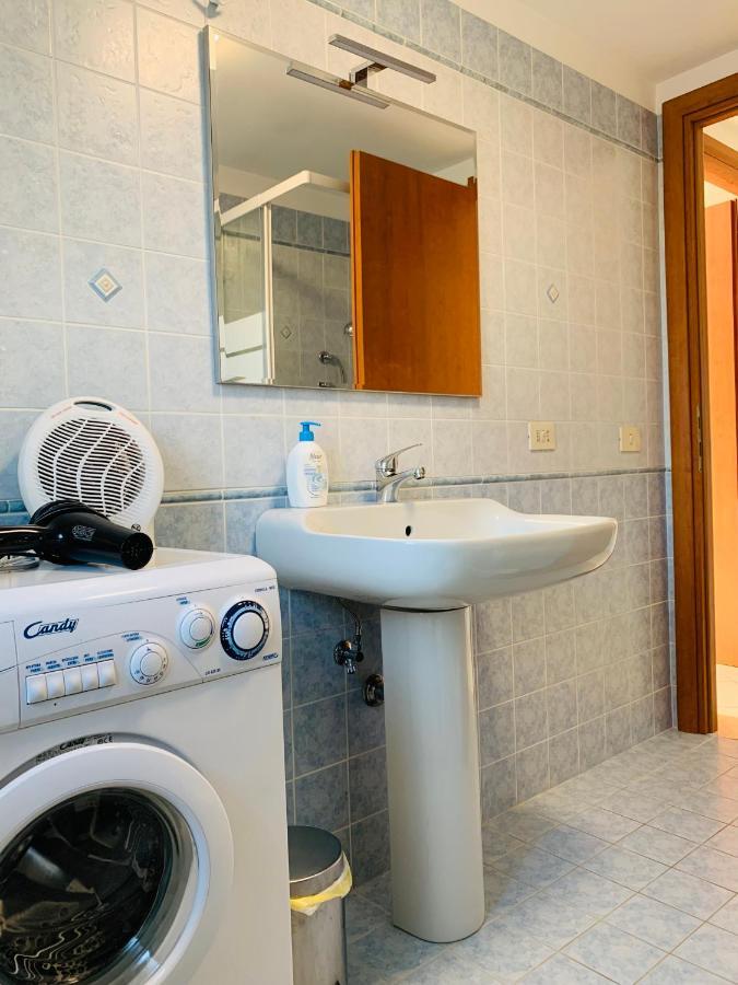 Apartament The House Fiera Di Roma Aeroporto Fiumicino Ponte Galeria Zewnętrze zdjęcie