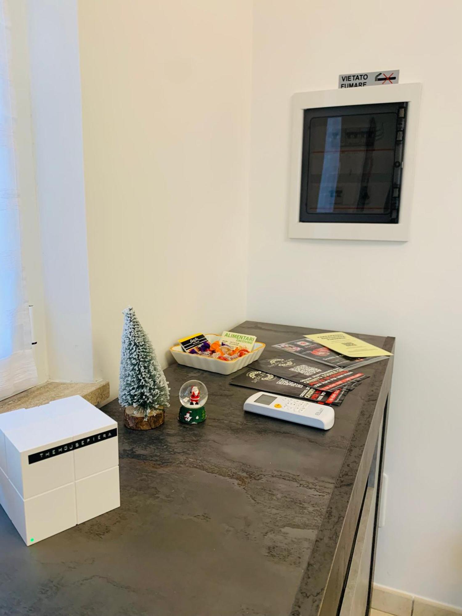 Apartament The House Fiera Di Roma Aeroporto Fiumicino Ponte Galeria Zewnętrze zdjęcie